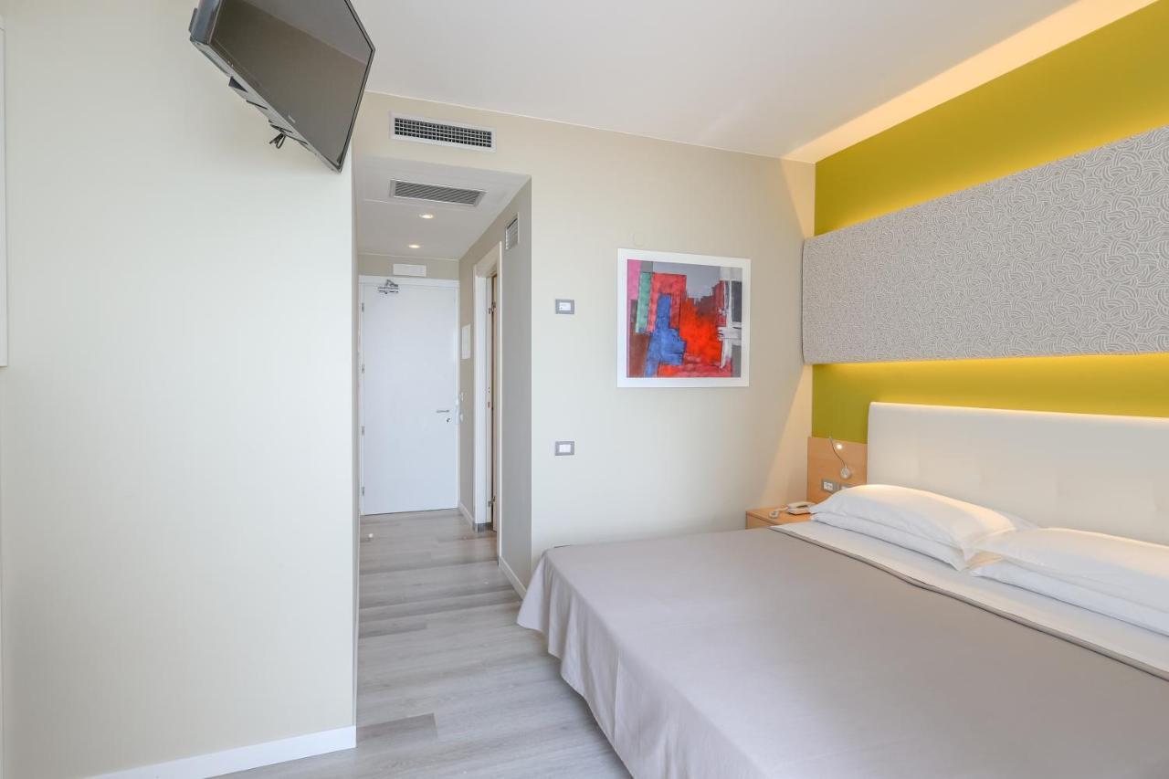 Hotel Rosanna 3 Stelle Superior Lido di Jesolo Exterior foto