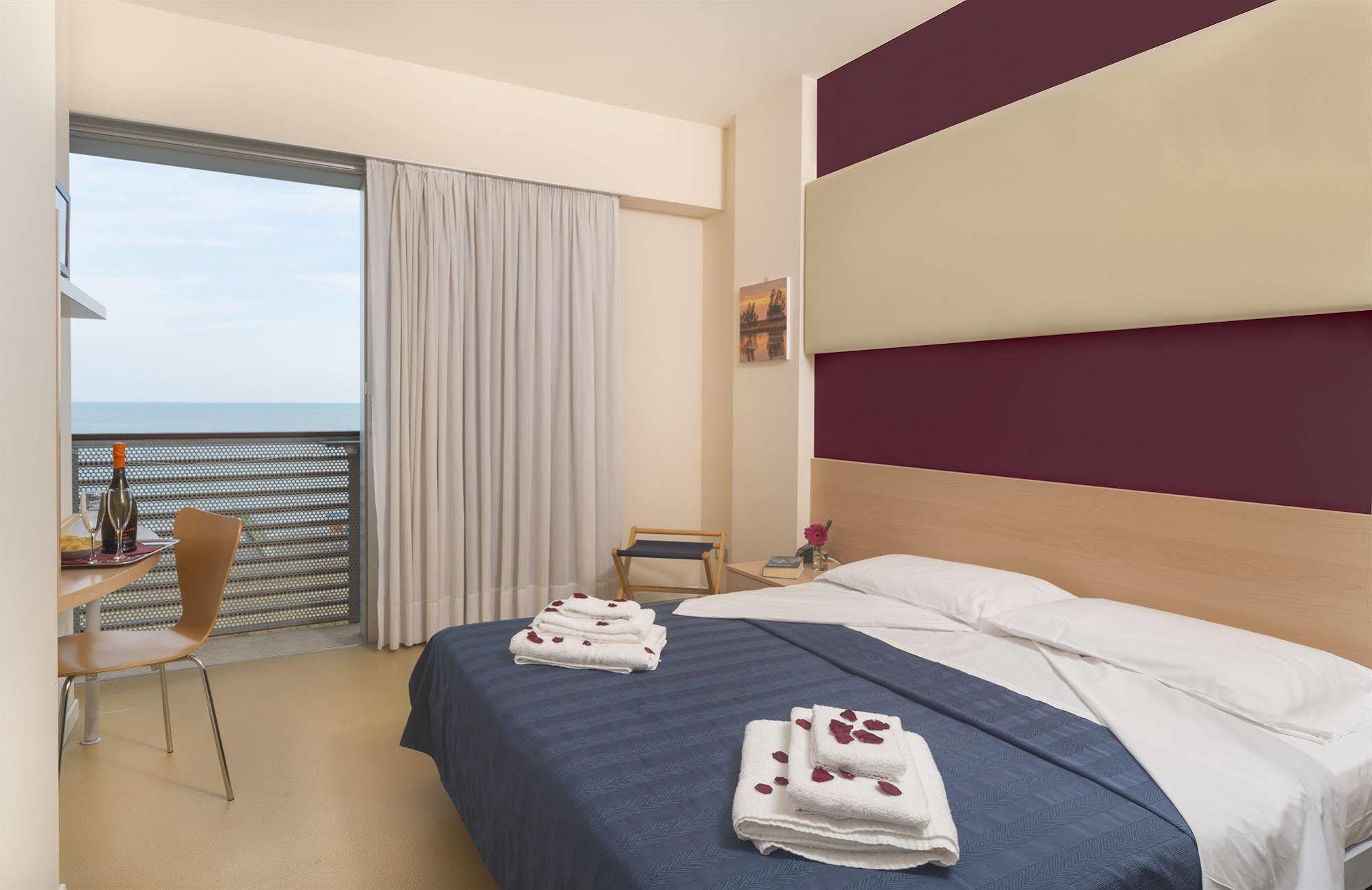 Hotel Rosanna 3 Stelle Superior Lido di Jesolo Exterior foto